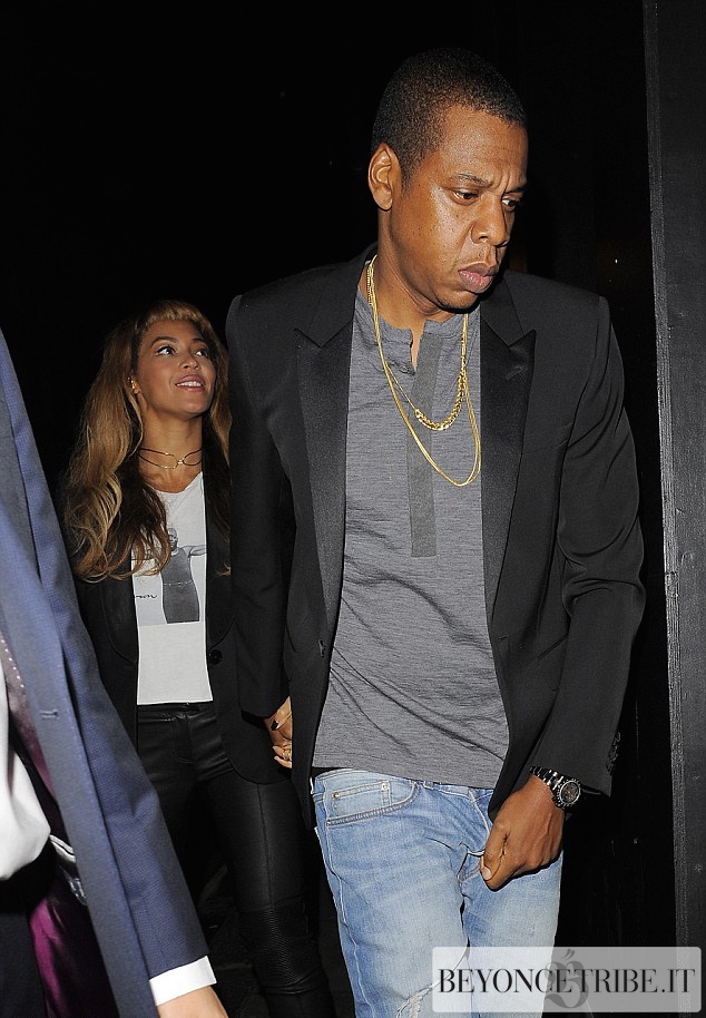 4Beyonc%C3%A9-and-Jay-Z-Leaving-a-private-party-in-London-14-oct-2014.jpg