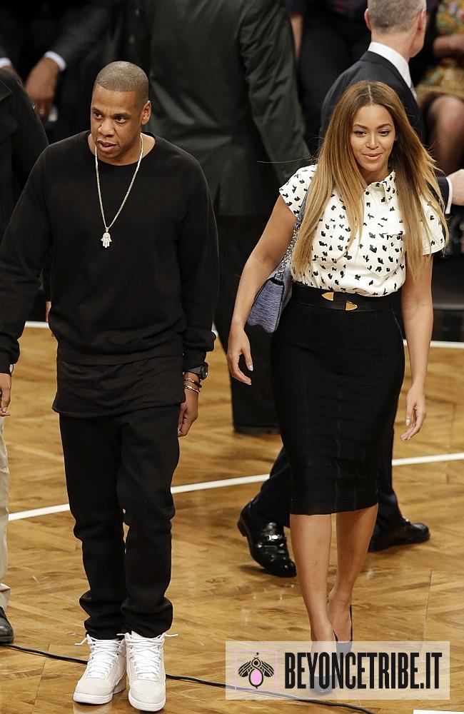 2Beyonc%C3%A9-and-Jay-Z-meet-Prince-William-and-Kate-Middleton-at-the-Brooklyn-Nets-vs-Cleveland-Cavaliers-game-NYC-8-DEC-2014.jpg