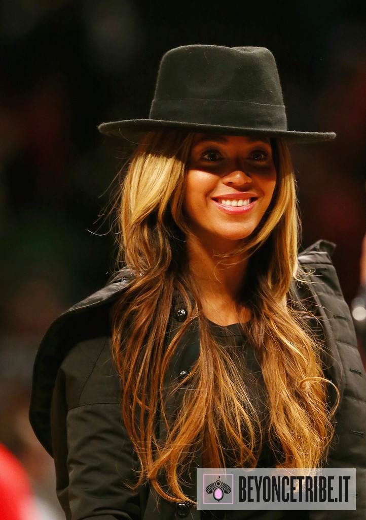 Beyonce-Knowles-Houston-Rockets-v-Brooklyn-0FVh89-Jlwax.jpg