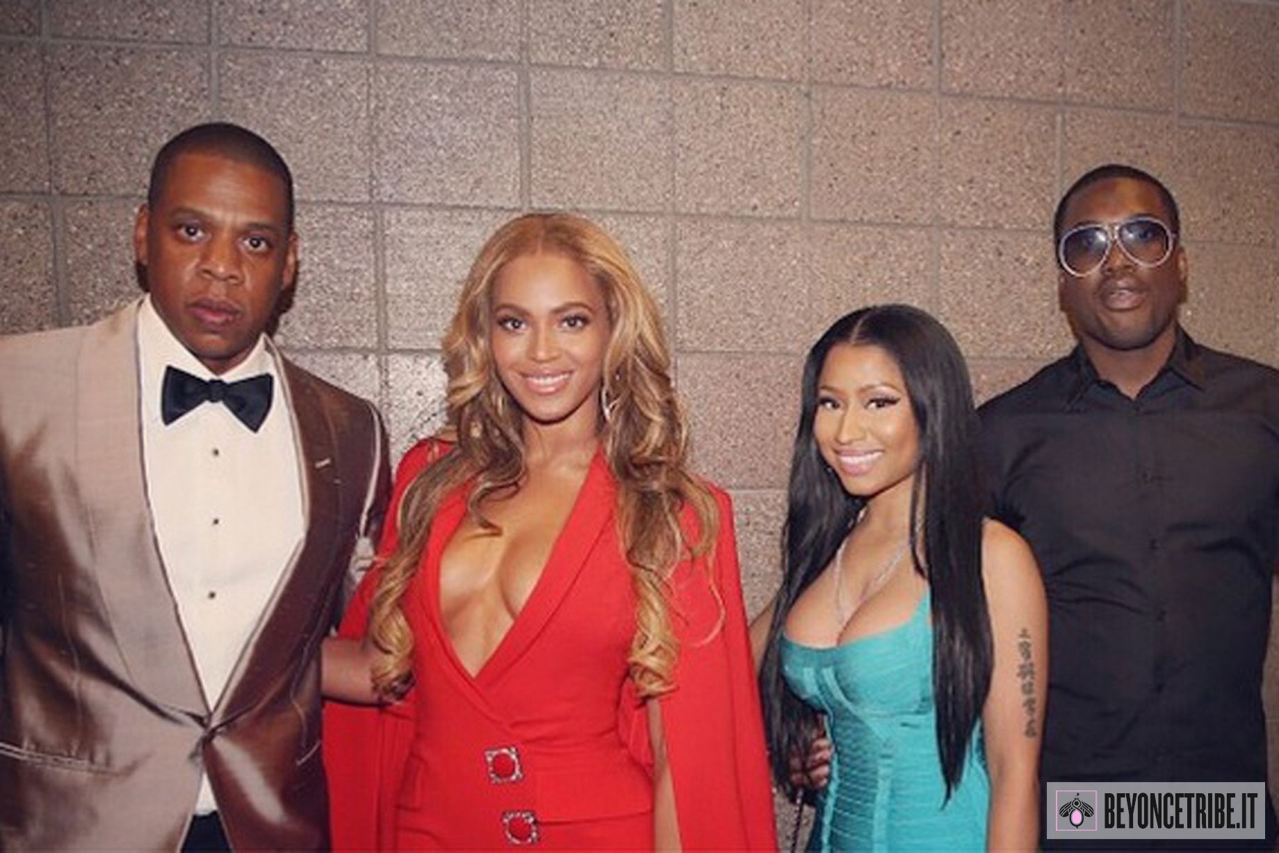 Beyonce-Jay-Z-and-Nicki-Minaj-at-Mayweather-VS-Pacquiao.jpg