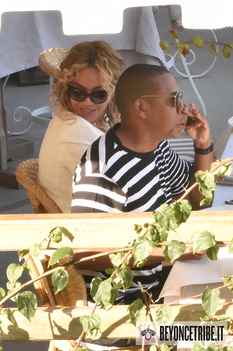 04beyonce-jay-z-09-10-2015-2.jpg