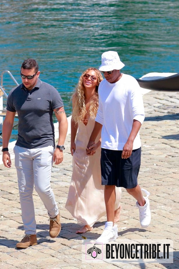 Beyonce-and-Jay-Z-vacation-in-Monaco-with-their-daughter-Blue-Ivy-1.jpg